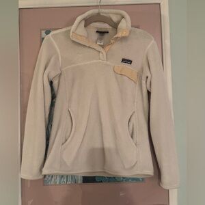Patagonia Women's Off-White Fleece Pullover